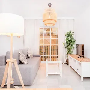 Bhost - La Maestranza Apartamento